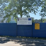 Budowa Wielospecjalistycznego Ośrodka Terapii Jednodniowych - tablica informacyjna projektu.